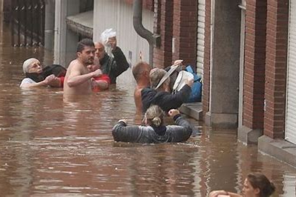 OMONDO SOCIÉTÉ - Inondations historiques à Annonay : La ville face aux dégâts